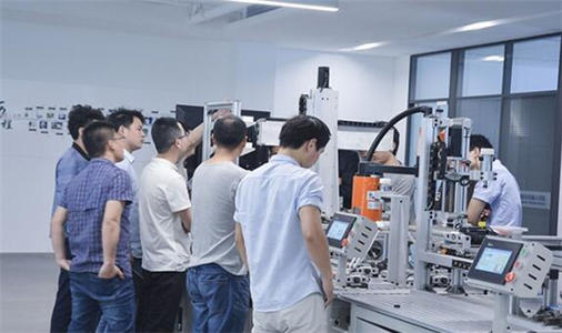 辦初級電工證需要多少錢？電工考試難不難？